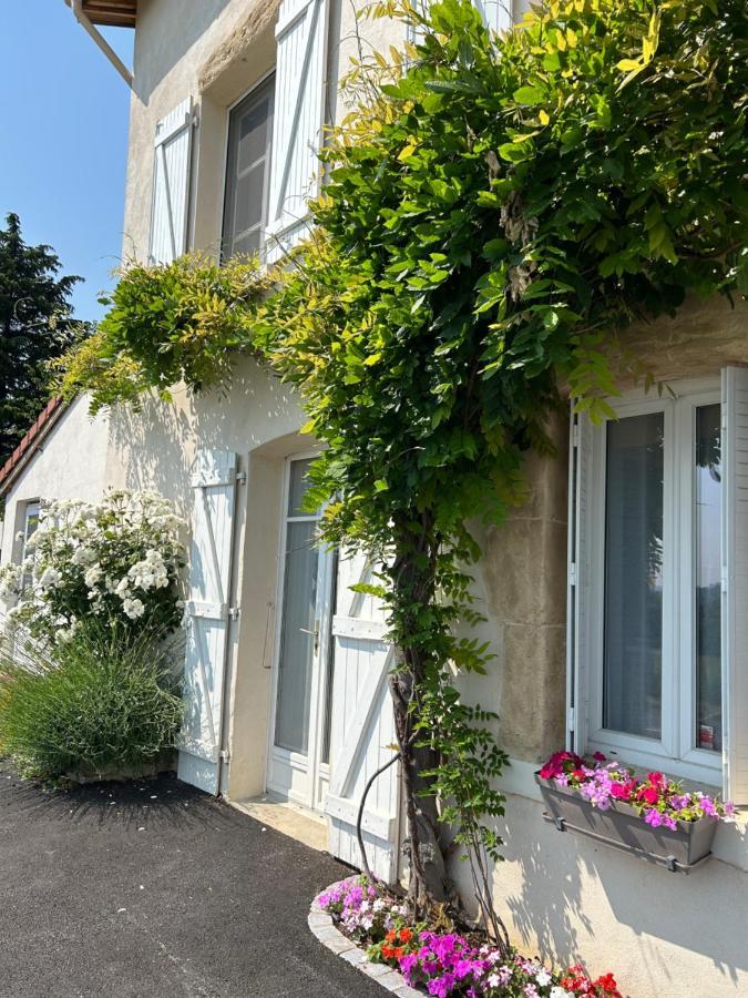 Sainte-Colombe  La Glycine B&B المظهر الخارجي الصورة
